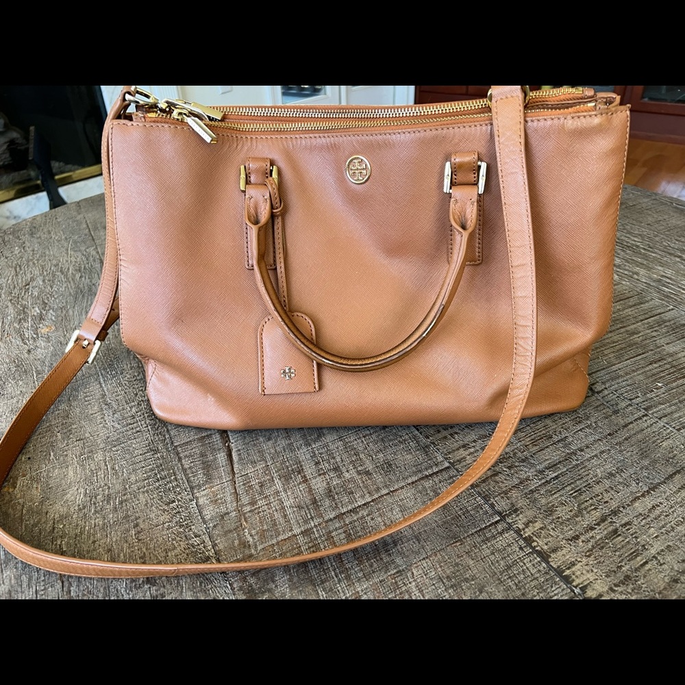 Tory Burch Robinson Tote